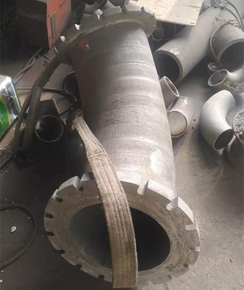 卓越品质，铸就信赖 探访河北耐磨弯头铸造专家——辉顺机械配件